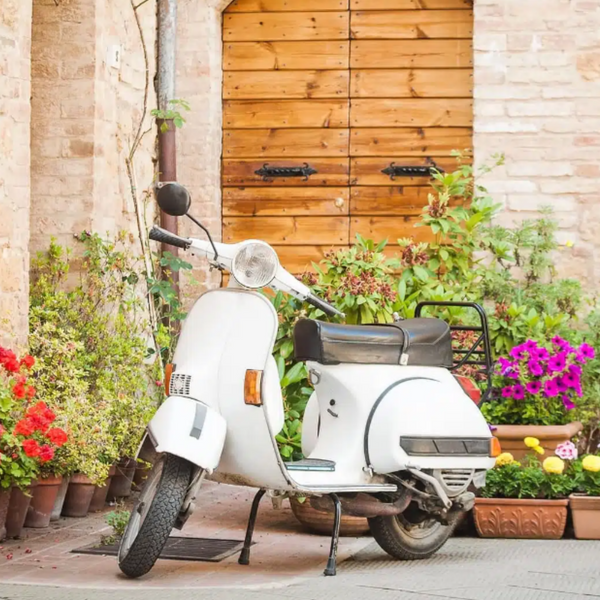 Vespa Adventure in Florence: A Scenic Ride Through Tuscany